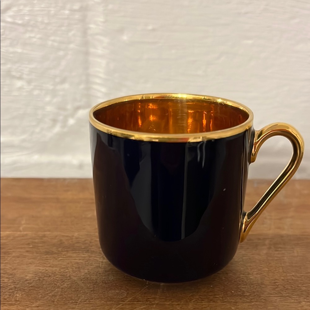 Vintage Arabia Elegant Black and Gold Demitasse Cup Espresso Finland